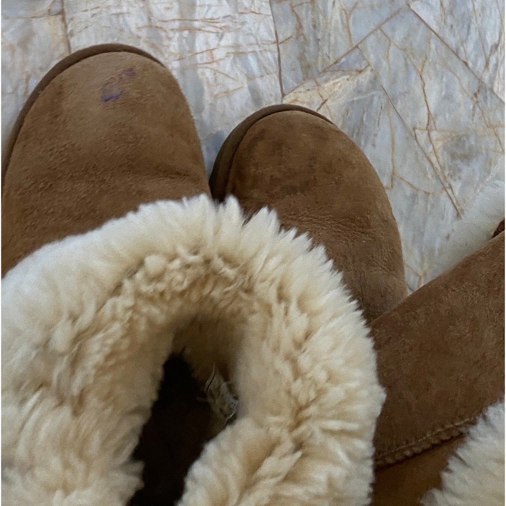 UGG Australia Bailey Button Chestnut Suede Shearling Boots Women Sz 8 - Picture 14 of 16